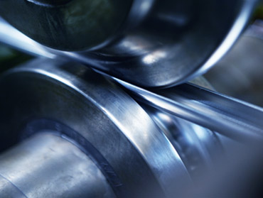 Welded tubes manufactured by Fine Tubes in straight and coiled lengths